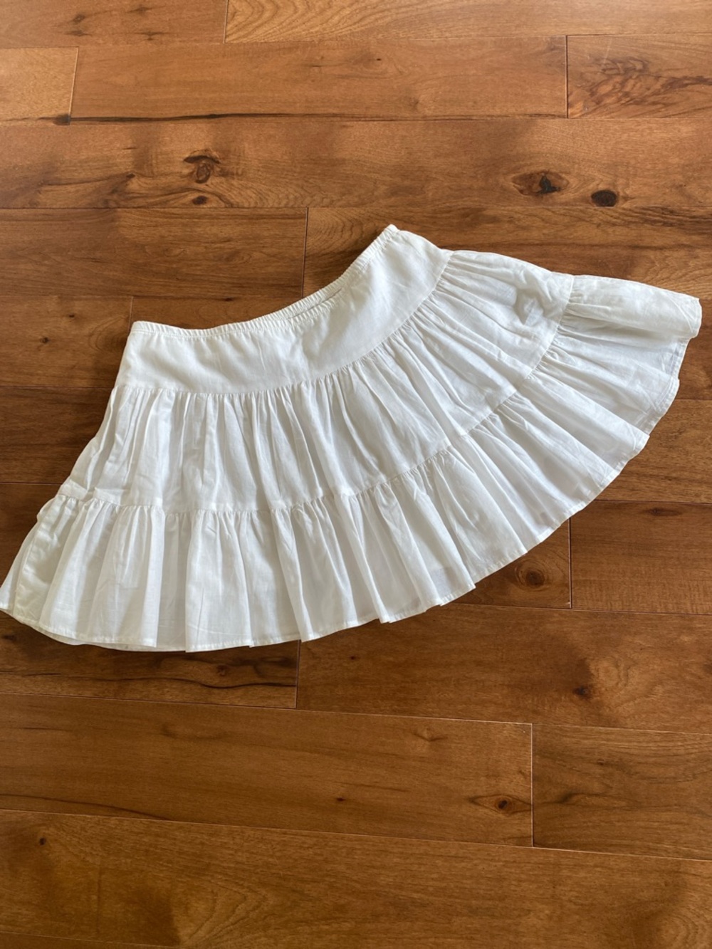 Women’s White Tiered Ruffle Skirt